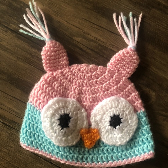 Set of 3 Infant Hats - Picture 2 of 6